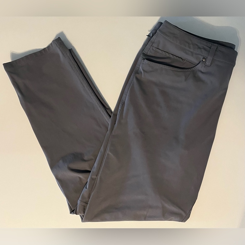 Lululemon Men’s ABC Pant